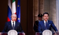 Putin says he wants Rome to help mend Moscow-EU ties