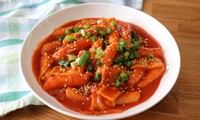 Tteokbokki – Korean Spicy Rice Cake