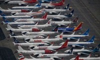 US lifts Boeing 737 MAX flight ban after crash probes