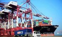 AS mempertimbangkan akan mengenakan tarif tinggi terhadap bermacam jenis barang yang di impor dari Tiongkok