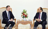 PM Nguyen Xuan Phuc menerima Menteri Ekonomi Negara Bagian Rheiland Pfalz, Jerman
