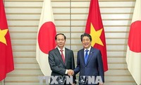 Presiden Vietnam, Tran Dai Quang melakukan pembicaraan dengan PM Jepang, Shinzo Abe