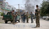 Ratusan militan IS di Afghanistan tunduk kepada dan menyerahkan senjata
