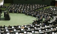 Iran melakukan perombakan kabinet
