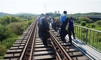 AS memberikan kekebalan sanksi Pyong Yang yang bersangkutan dengan proyek survei bersama jalan kereta api antar-Korea