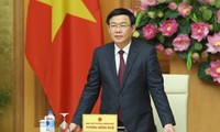 Deputi PM Vietnam, Vuong Dinh Hue menghadiri konferensi perkembangan ekonomi kerjasama, koperasi dan aktivitas sistem federasi koperasi Vietnam tahun 2018, menggelarkan tugas tahun 2019