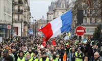 Demonstrasi “Rompi kuning” terjadi lagi di seluruh Perancis