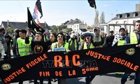 Perancis: Faksi “Rompi Kuning” terus melakukan demonstrasi besar-besaran di banyak kota