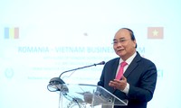 PM Vietnam, Nguyen Xuan Phuc menghadiri Forum Badan Usaha Vietnam-Rumania