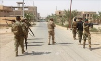 Irak membuka operasi memburu IS di skala luas