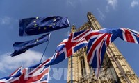 Uni Eropa mengesahkan langkah-langkah darurat kalau Brexit tidak mencapai permufakatan 
