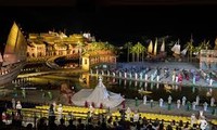  Program pertunjukan adegan nyata “Memori Hoi An” menyambut kedatangan satu juta wisatawan