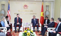 Menteri Keamanan Publik To Lam menerima Dubes AS
