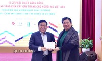Wakil Harian Ketua MN Tong Thi Phong Menghadiri Acara Pencanangan Gagasan "Tongkat Putih untuk Para Tunanetra Vietnam"