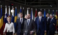 Pemimpin Uni Eropa dan semua negara dan teritori di Balkan membahas kemungkinan masuk menjadi anggota
