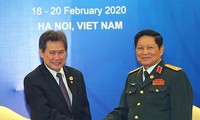 ADMM Terbatas: Menhan Vietnam, Ngo Xuan Lich menerima Sekjen ASEAN, Menhan Kamboja