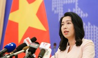 Vietnam memprotes tindakan-tindakan Tiongkok di dua kepulauan Truong Sa (Spratly) dan Hoang Sa (Paracel)