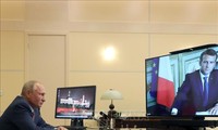 Pemimpin Rusia-Perancis melakukan pembicaraan online