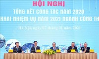 PM Nguyen Xuan Phuc: Vietnam dengan Tekad Kurangi Surplus Perdagangan terhadap AS