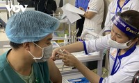 Vietnam Siap Penyuntikan Vaksin Covid-19 yang Diperluas