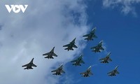 Pawai Militer pada Hari Kemenangan di Puluhan Kota Wilayah Rusia