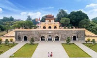 Perkenalan Sepintas tentang Benteng Thang Long serta Tur Pengalaman Berkunjung di Kebun Labu Wangi di Bac Kan