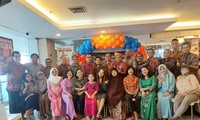 Ikhtisarkan Surat Ucapkan Selamat Ultah ke-56 Berdirinya Program Siaran Bahasa Indonesia dan Pertemuan Perpisahan Perwakilan VOV Sehubunagn dengan Akhir masa Baktinya