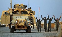 US-Verteidigungsminister unterzeichnet Dokument zur Beendigung des Irak-Krieges