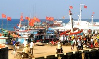 Vize-Premierminister Vu Van Ninh: Quang Ngai soll Fischerboote modernisieren