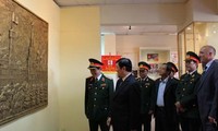 Staatspräsident Sang besucht das vietnamesisch-russische Tropenzentrum