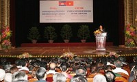 Die Aufnahme diplomatischer Beziehungen Vietnam - Kambodscha gefeiert