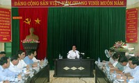 Premierminister trifft Wähler in Hai Phong