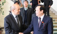 Verstärkung der Zusammenarbeit zwischen Parlamenten Vietnams und Frankreichs