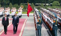 Premierminister Vietnams und Haitis treffen sich in Hanoi