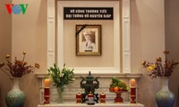 Gedenkfeier von General Vo Nguyen Giap in vietnamesischen diplomatischen Büros im Ausland