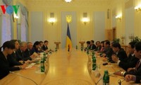 Parlamente Vietnams und der Ukraine arbeiten verstärkt zusammen