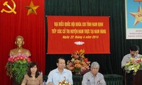 Vize-Premierminister Vu Van Ninh trifft Wähler in Nam Dinh