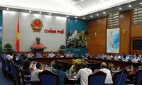 Vize-Premierminister Vu Duc Dam leitet Sitzung über Berufsausbildung für Arbeitskräfte auf dem Land