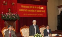 KPV-Generalsekretär: Parteiorganisation Hanois soll Vorbild für andere Parteiorganisation sein
