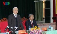 KPV-Generalsekretär Nguyen Phu Trong tagt mit der Parteileitung der Provinz Quang Tri