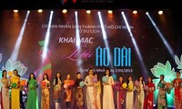 Eröffnung des Ao Dai-Festes in Ho Chi Minh Stadt