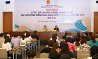 Internationale Pressekonferenz über IPU-132