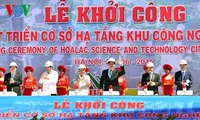 Premierminister startet das Projekt zur Infrastrukturentwicklung der Hochtechnologiezone Hoa Lac