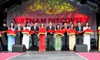 Vize-Premierminister Vu Van Ninh eröffnet das Festivals zur Entdeckung Vietnams in Großbritannien 