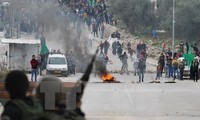 Weitere Auseinandersetzungen zwischen Palästinensern und israelischen Polizisten