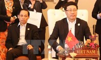 Vize-Premierminister, Außenminister Pham Binh Minh nimmt an der ASEAN-Außenministerkonferenz teil