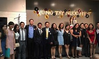 Vietnamesische Studenten in den USA richten ihre Aufmerksamkeit auf das Heimatland