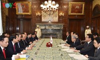 Premierminister Nguyen Xuan Phuc trifft Präsident des japanischen Oberhauses