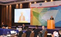 Premierminister nimmt an der Konferenz der APEC-Minister für kleine und mittlere Unternehmen teil