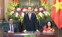 Staatspräsident Tran Dai Quang empfängt Vertreter der internationalen Rotkreuz-Gesellschaften